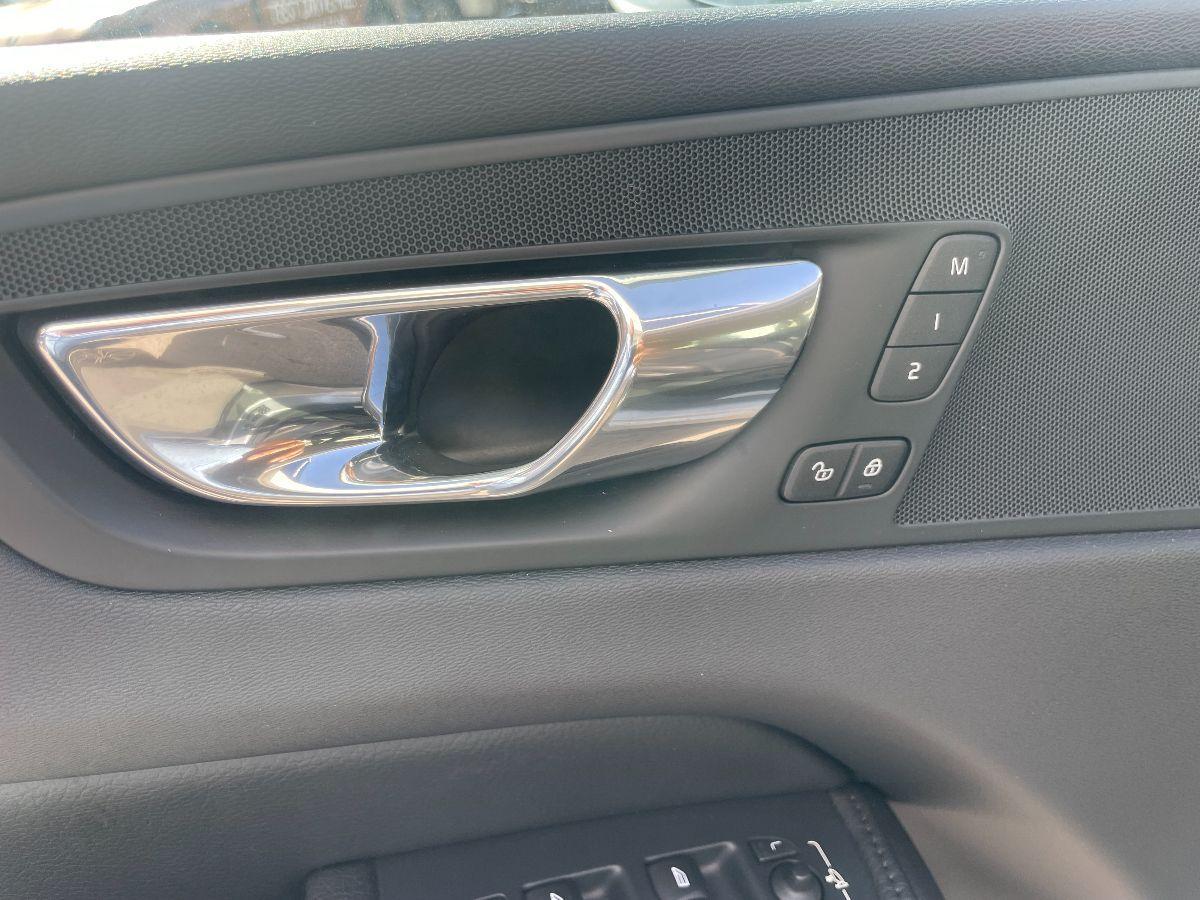 VOLVO - XC60 - D4 AWD Geartronic Inscription