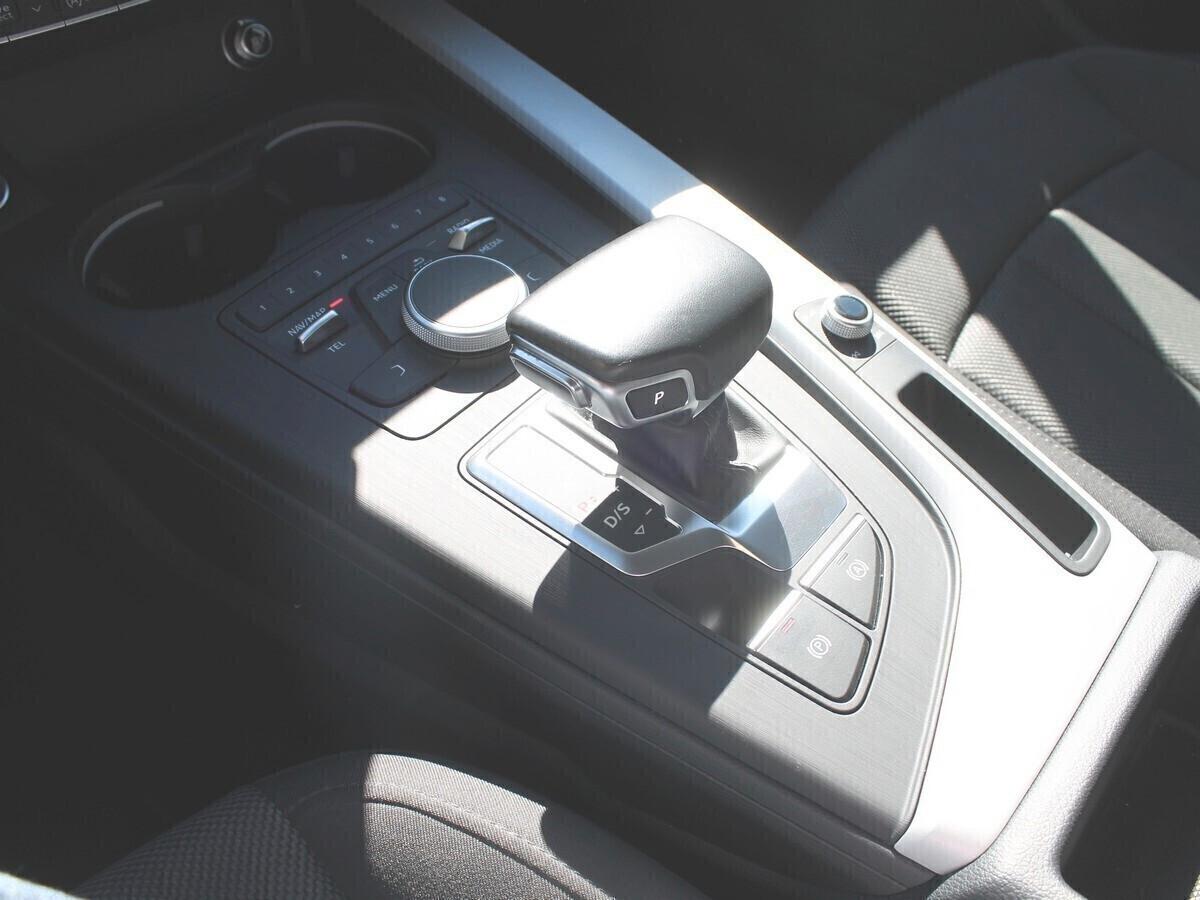 Audi A4 Avant 35TDI Stronic Led Cam PDC UNIPRO IVA DEDUCIB