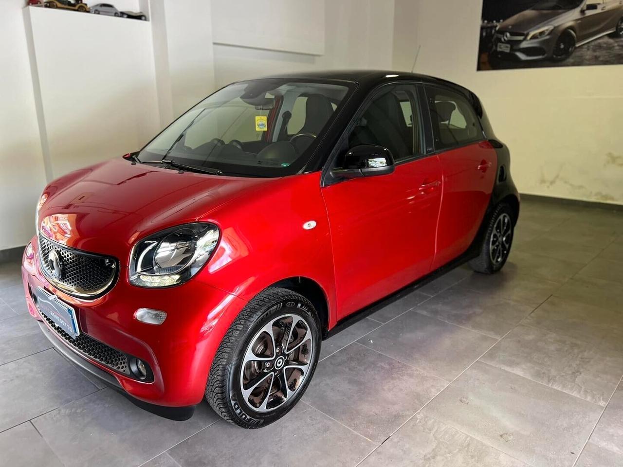 SMART FORFOUR 1.0 PASSION TWINAMIC 10/2016