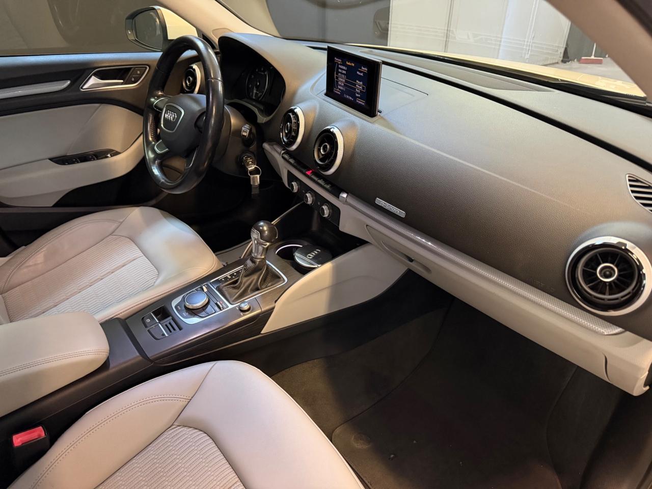 Audi A3 SPB 1.4 TFSI S tronic g-tron