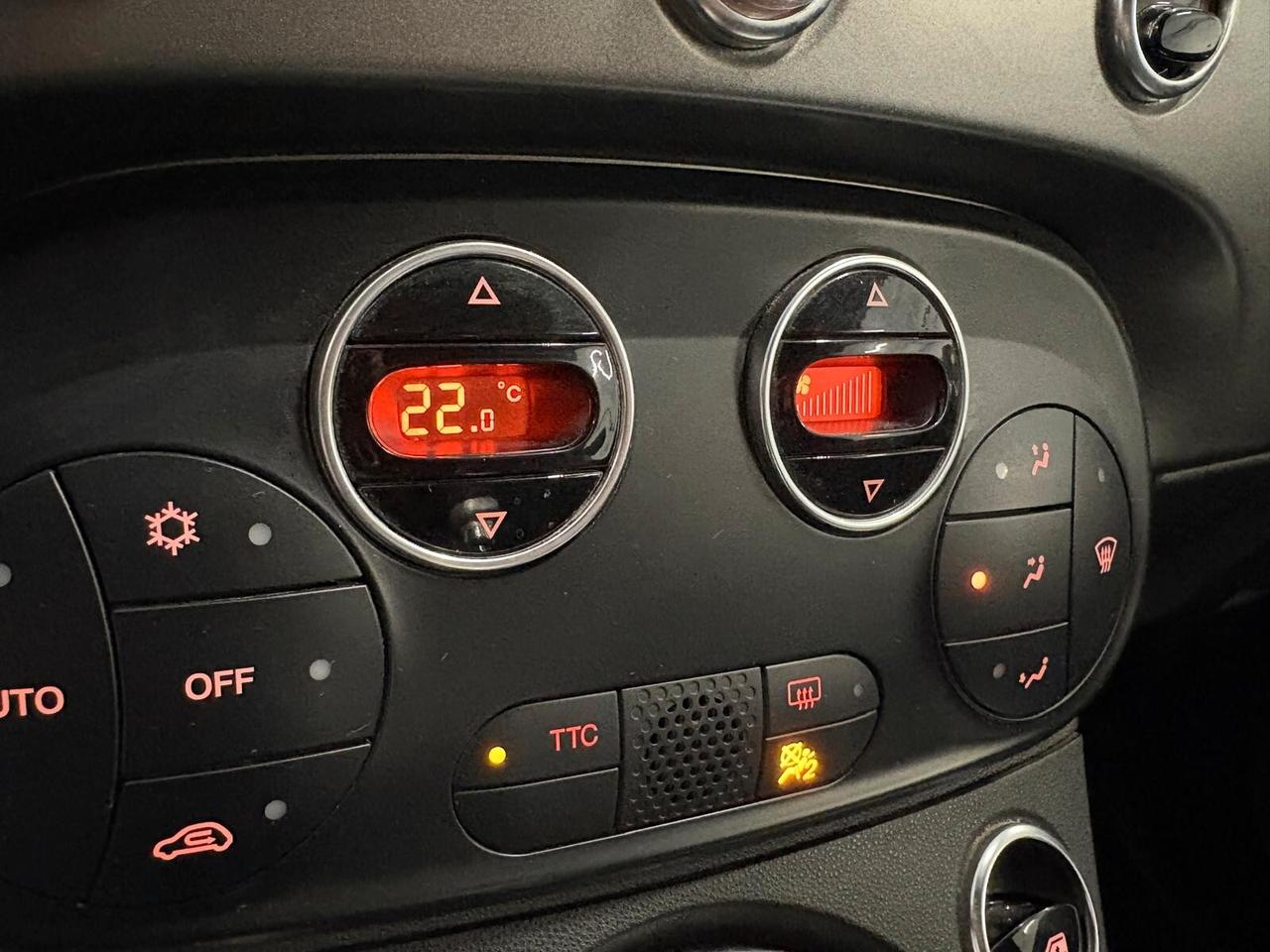 Abarth 595 PISTA 1.4 Turbo T-Jet 160 CV