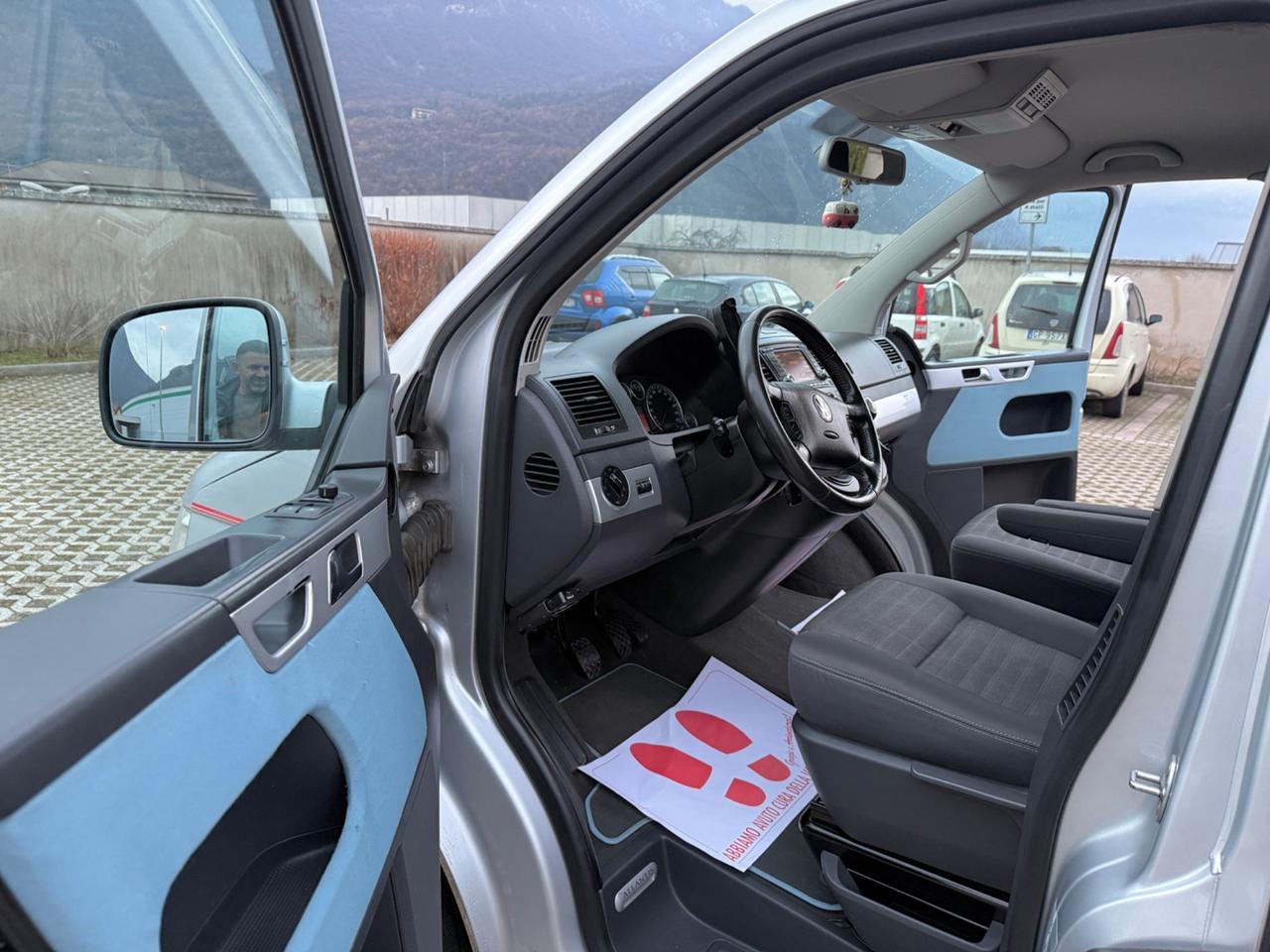 Multivan 2.5 TDI/174CV MOTORE NUOVO fattura 8000€