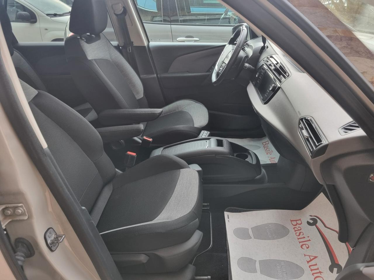 Citroen C4 Grand Spacetourer 130 S&S EAT8 Feel