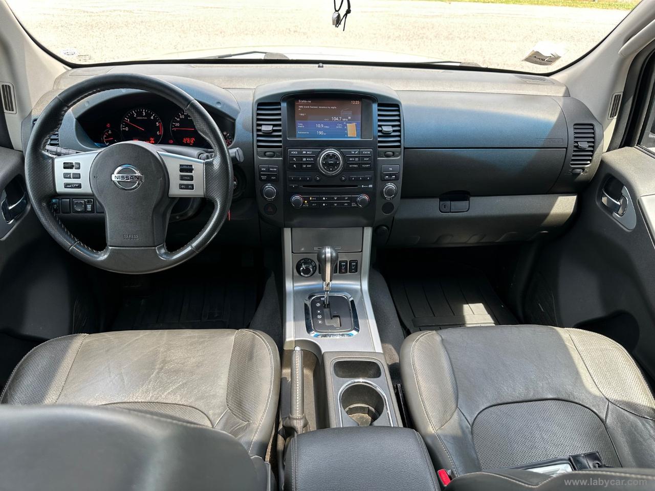 NISSAN Navara 3.0 dCi 4p. Double Cab LE V6