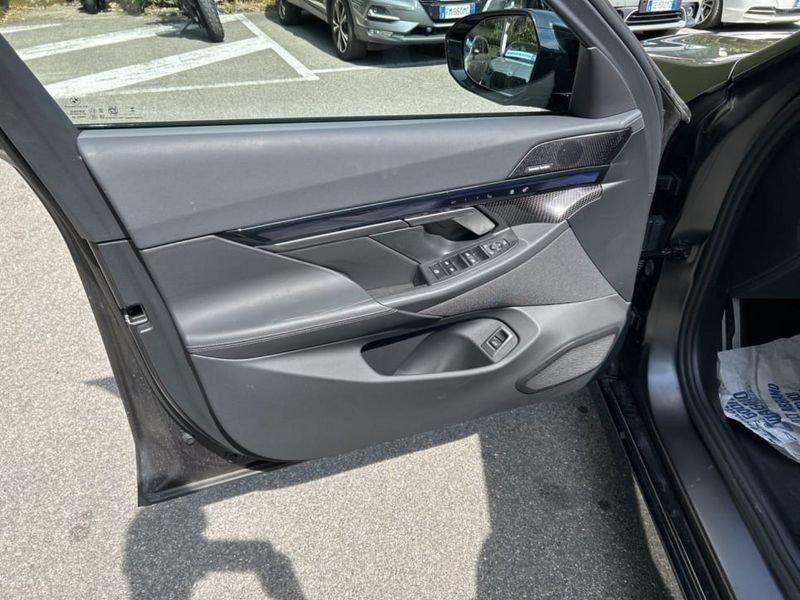 BMW Serie 5 i5 i5 Berlina M60 xDrive M Sport Pro