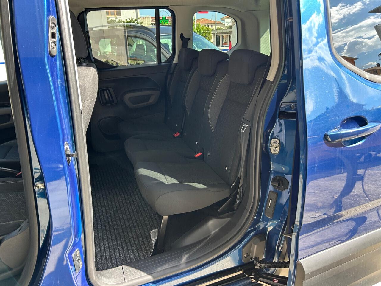 Peugeot Rifter 1.5 HDI GT Line Gancio Di Traino