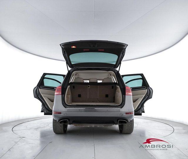 VOLKSWAGEN Touareg 3.0 TDI 245 CV tiptronic BlueMotion Technology - P