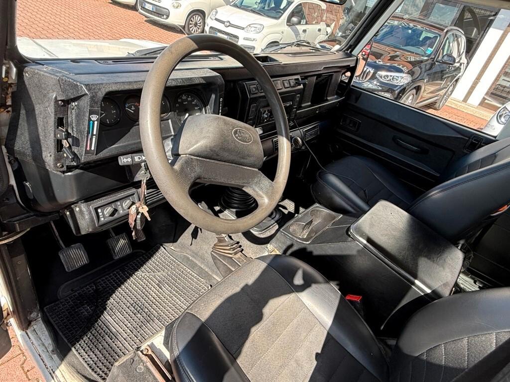 Land Rover Defender 110 2.5 Td5 cat Station Wagon SE