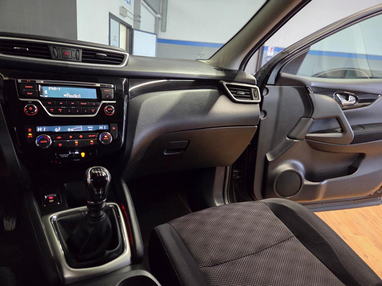 Nissan Qashqai 1.5 dci Tekna 110cv E6