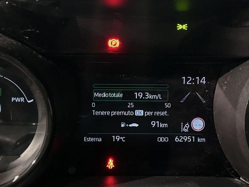 Toyota Yaris 1.5 Hybrid Lounge AREA C FREE
