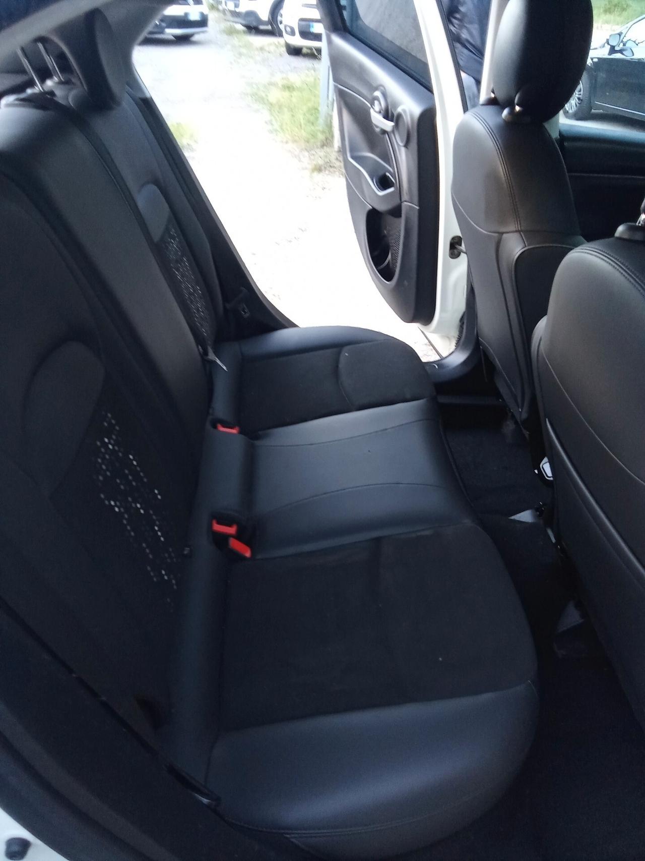 Fiat 500X 1.3 MultiJet E6 021