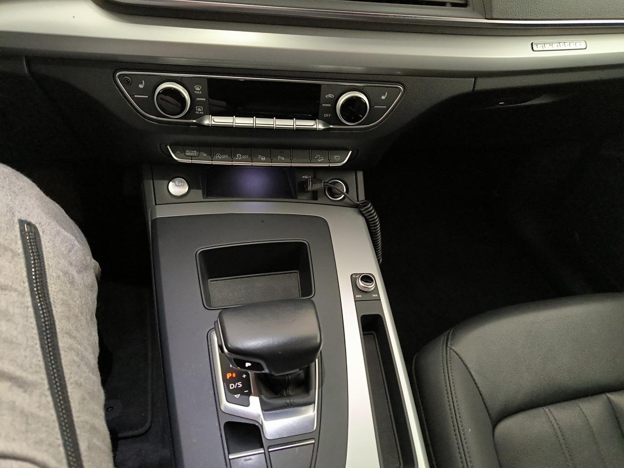 Audi Q5 sportback 40 2.0 tdi mhev 12v business advanced quattro s-tronic