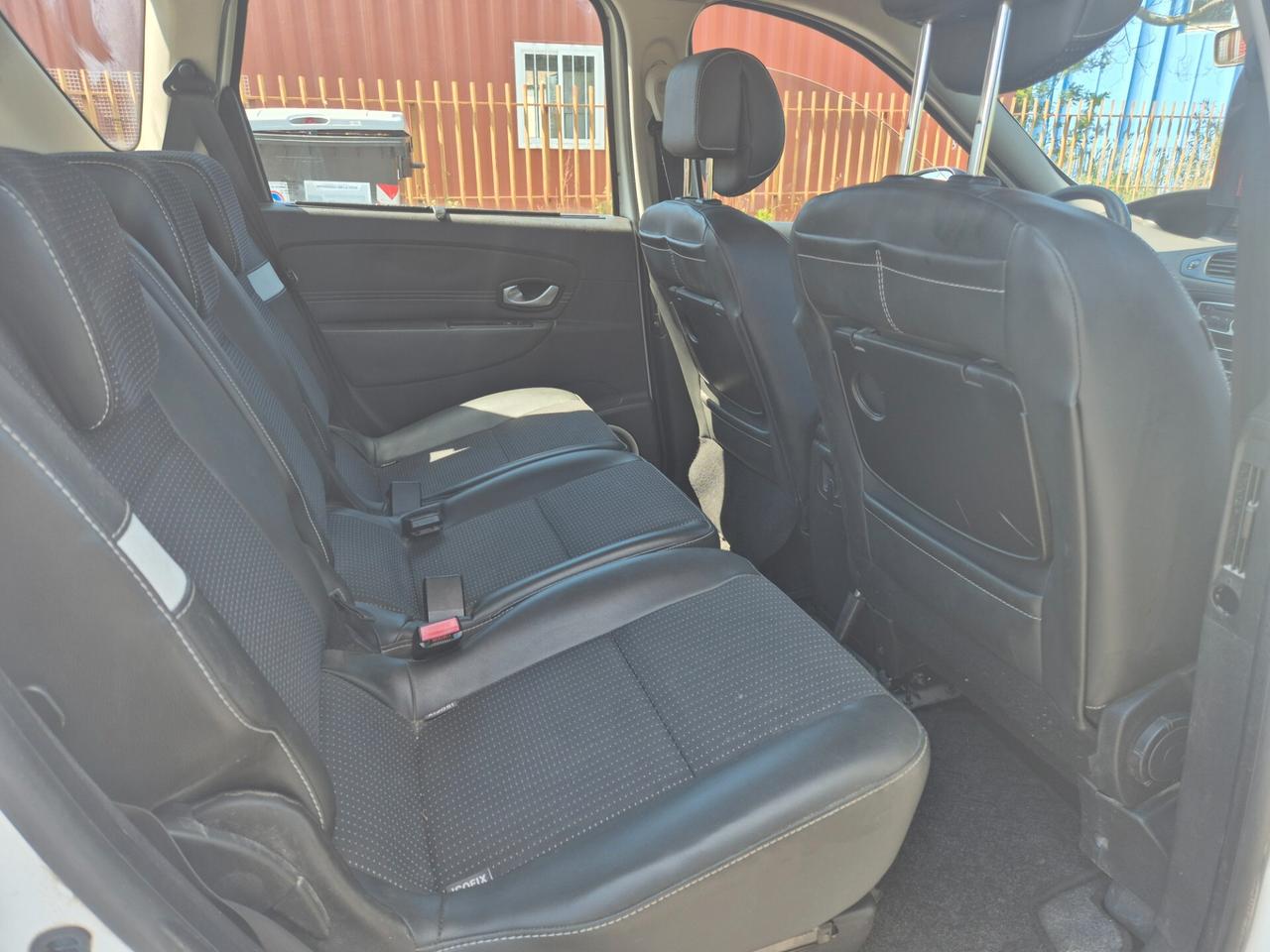 Renault Scenic Scénic X-Mod 1.5 dCi 110CV Luxe