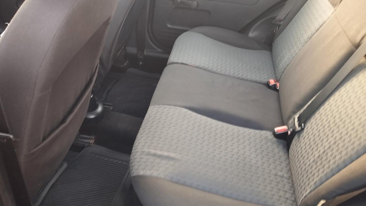 FORD FUSION 1.4 TDCi-2004