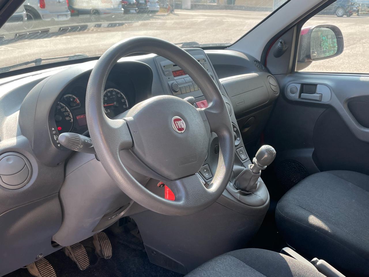 Fiat Panda 4x4 1.3 MJT 16V DPF Climbing