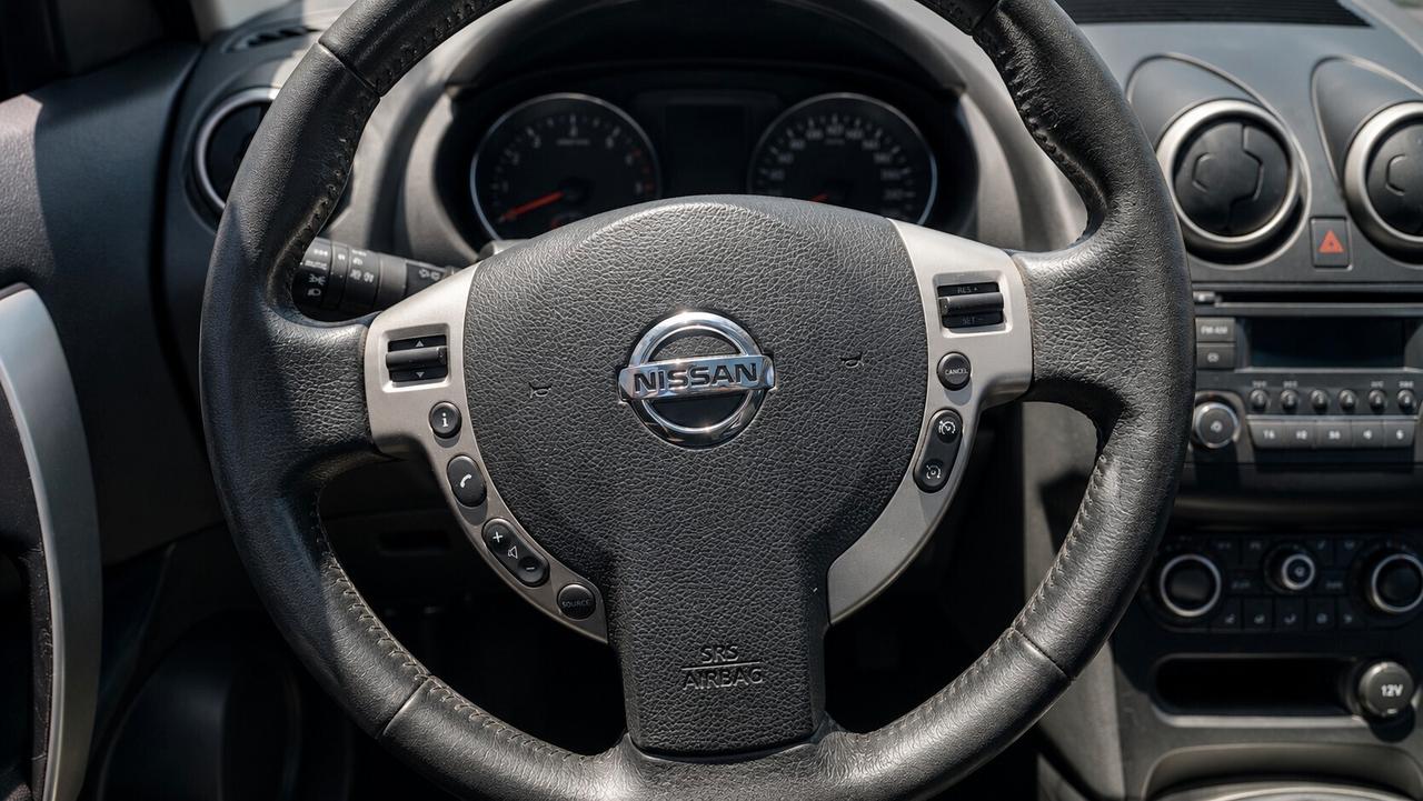 NISSAN QASHQAI - 7 POSTI - TETTO PANORAMICO