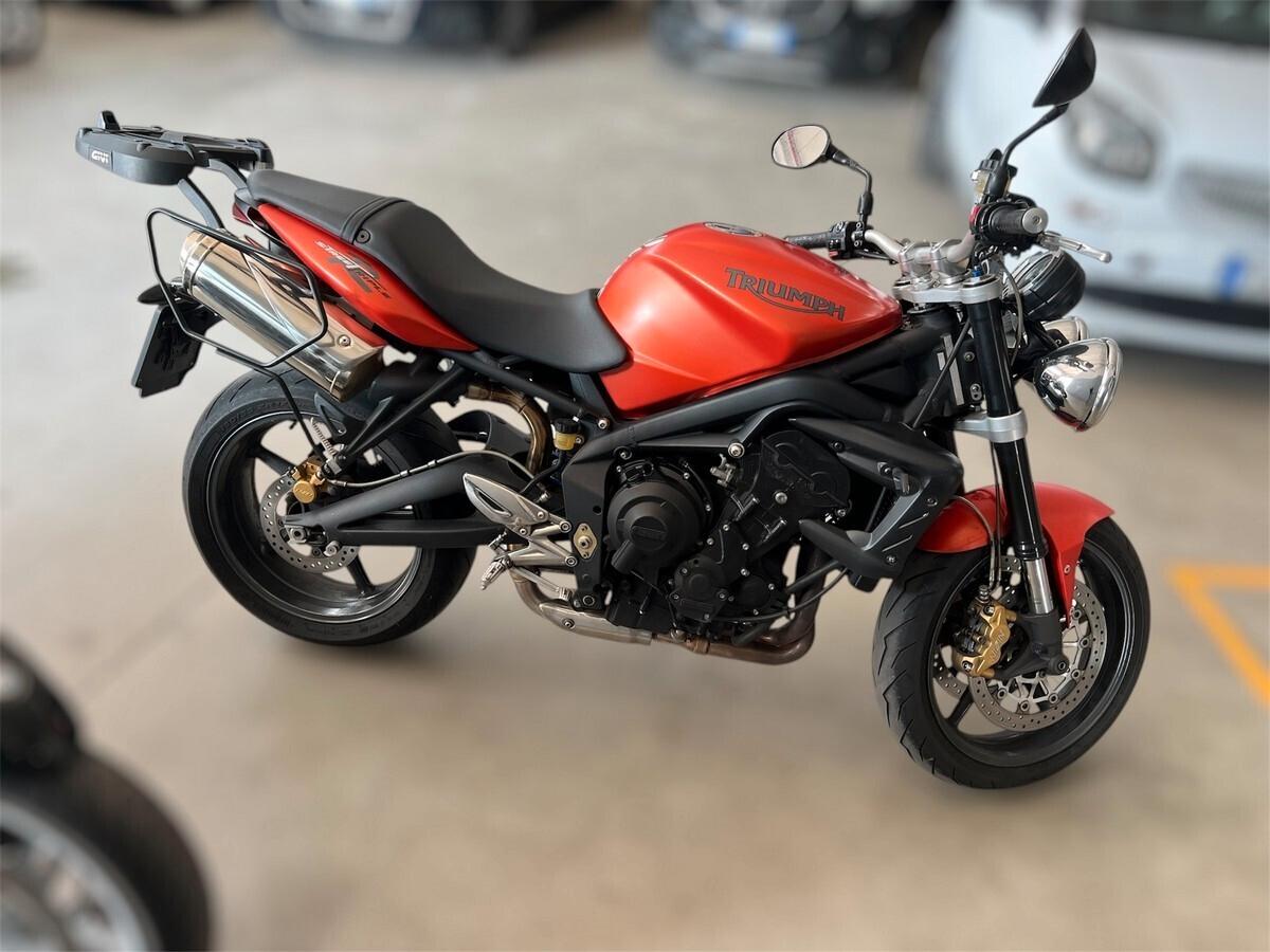 MOTO Triumph Motorcycles limited STREET TRIPLE R