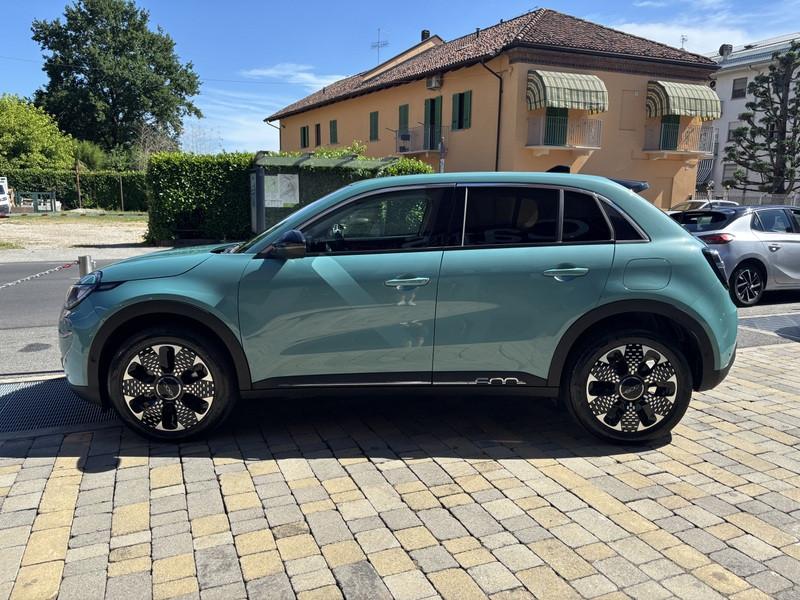 Fiat 600 1.2 hybrid La Prima 110cv auto LED-NAVI-18"