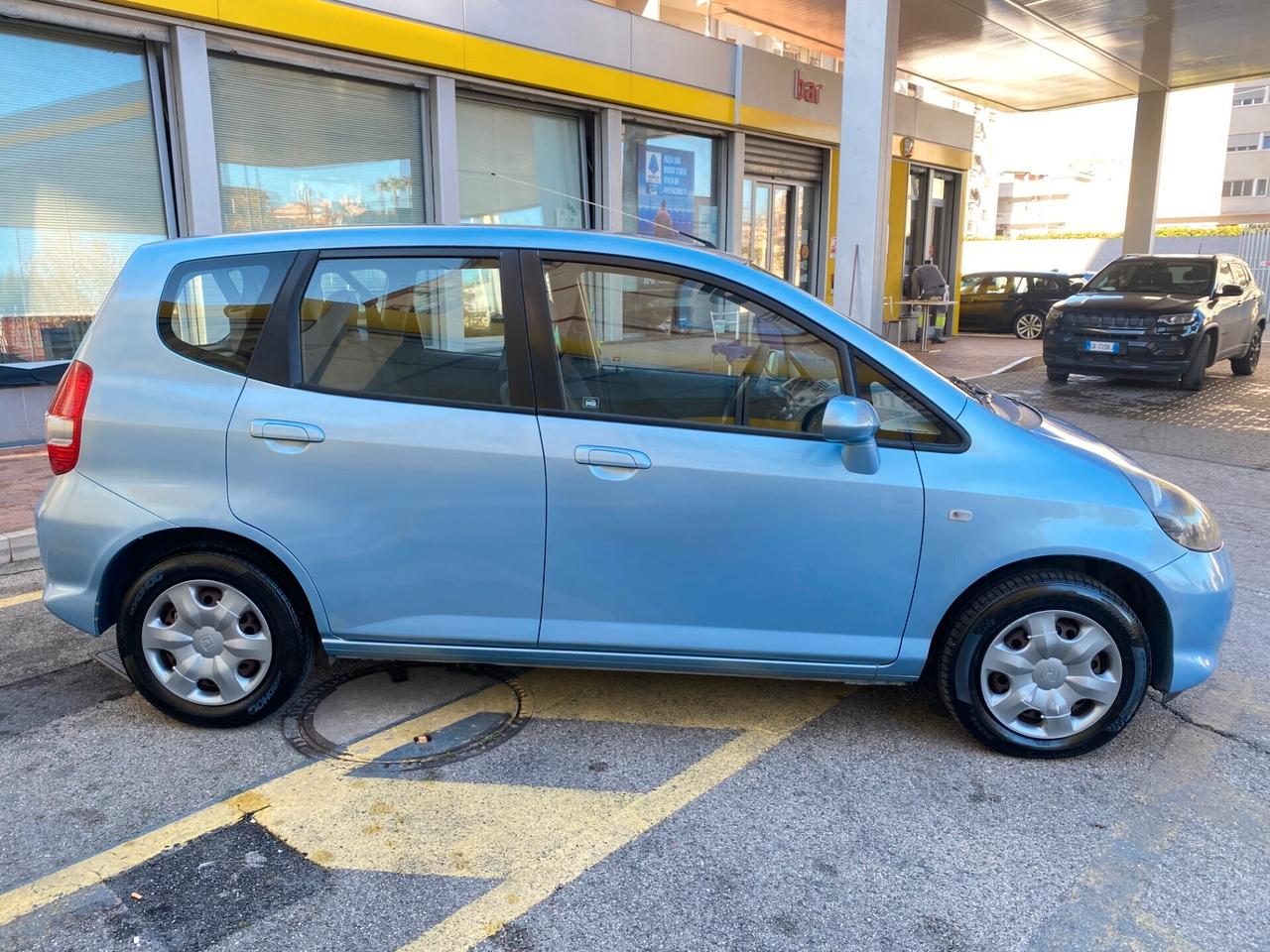 NEOPATENTATI UNICO PROPRIETARIO HONDA JAZZ 1.2 BENZINA 5 PORTE TAGLIANDI