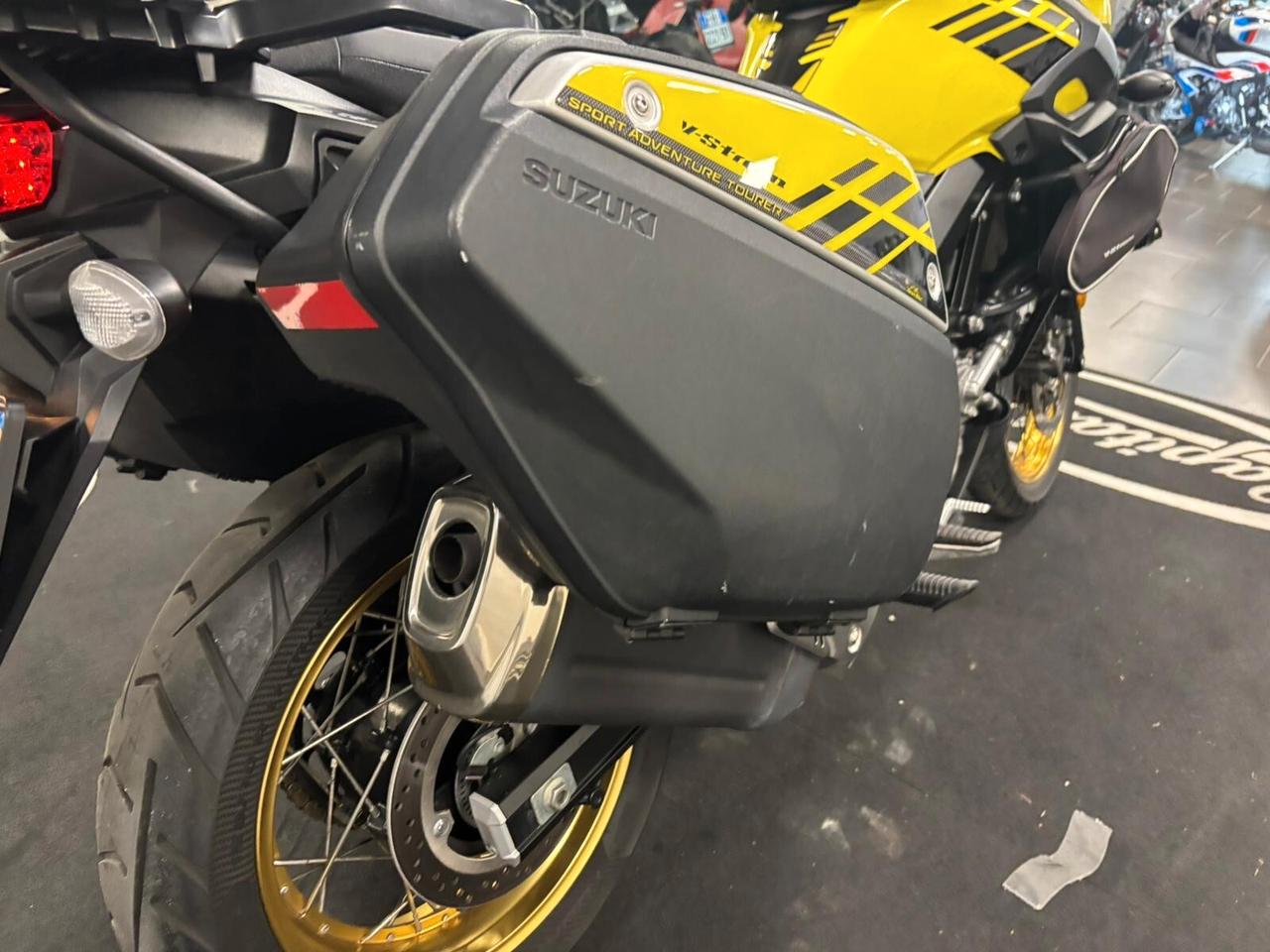 Suzuki V Strom DL 650