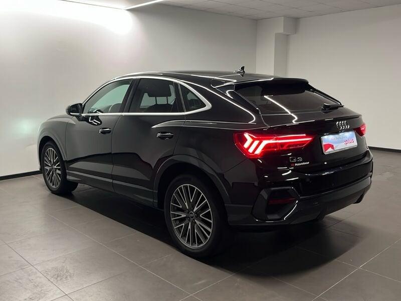 Audi Q3 Audi Sportback Business Plus 35 TDI 110(150) kW(PS) S tronic