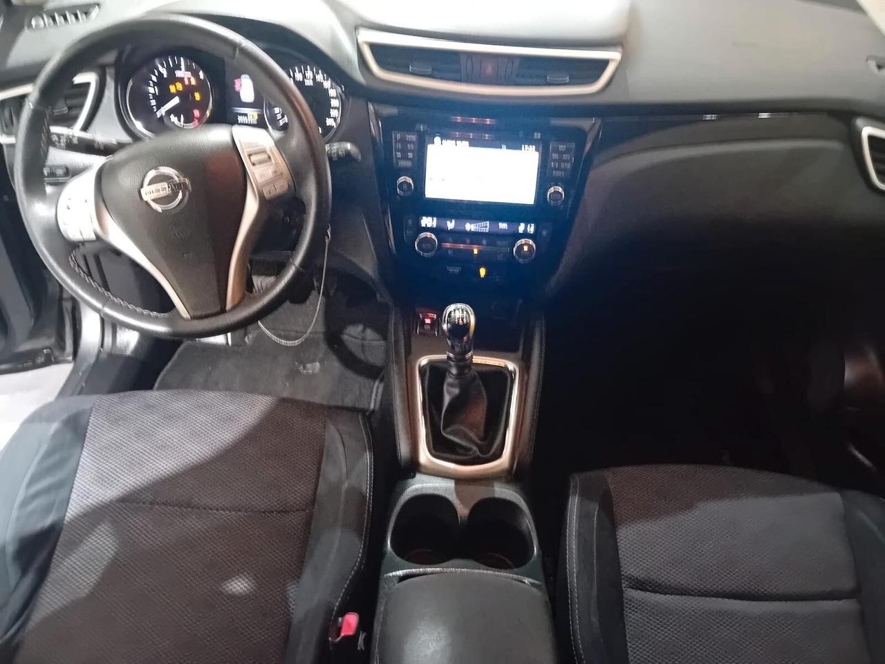 Nissan Qashqai 1.6 dCi DPF Tekna