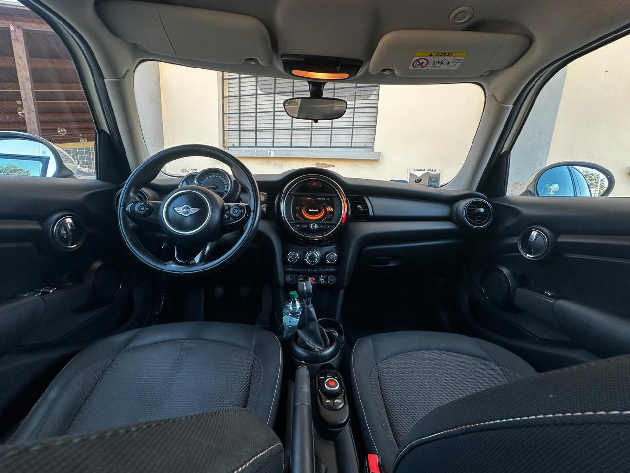 Mini 1.5 Cooper D 5 porte