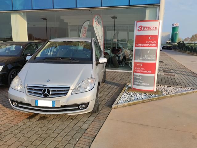 MERCEDES-BENZ A 180 CDI Style