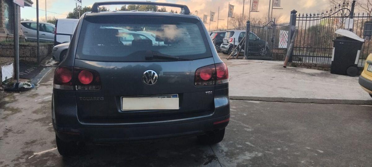 VOLKSWAGEN Touareg R5 TDI DPF tiptronic Style