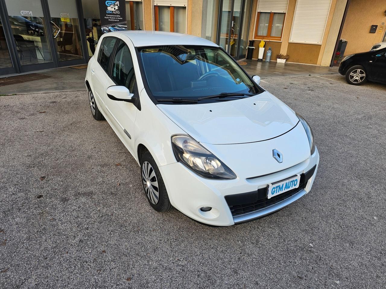 Renault Clio 1.2 16V 5 porte GPL - Neopatentati