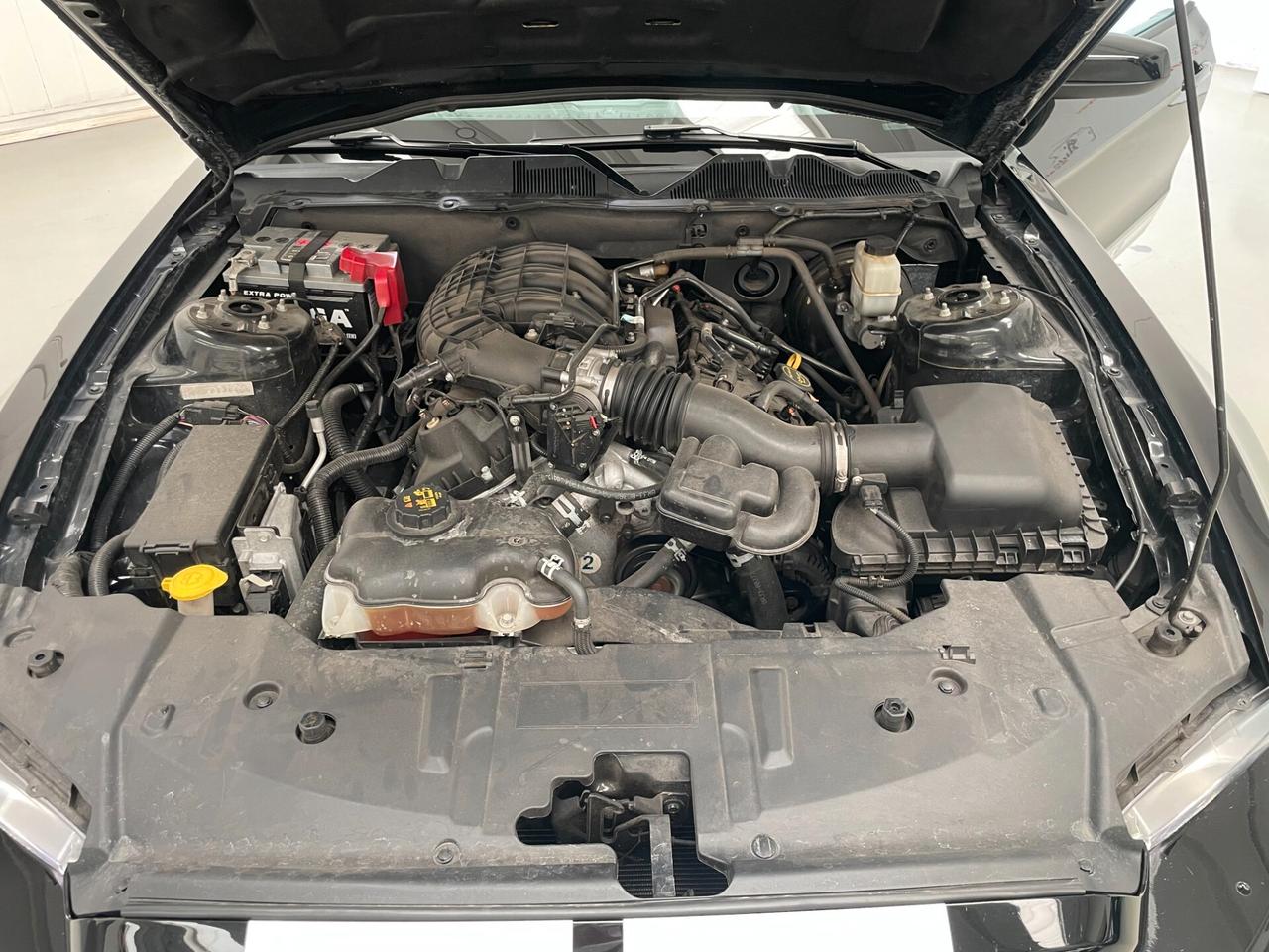 Mustang 3.7 V6 224cv automatic