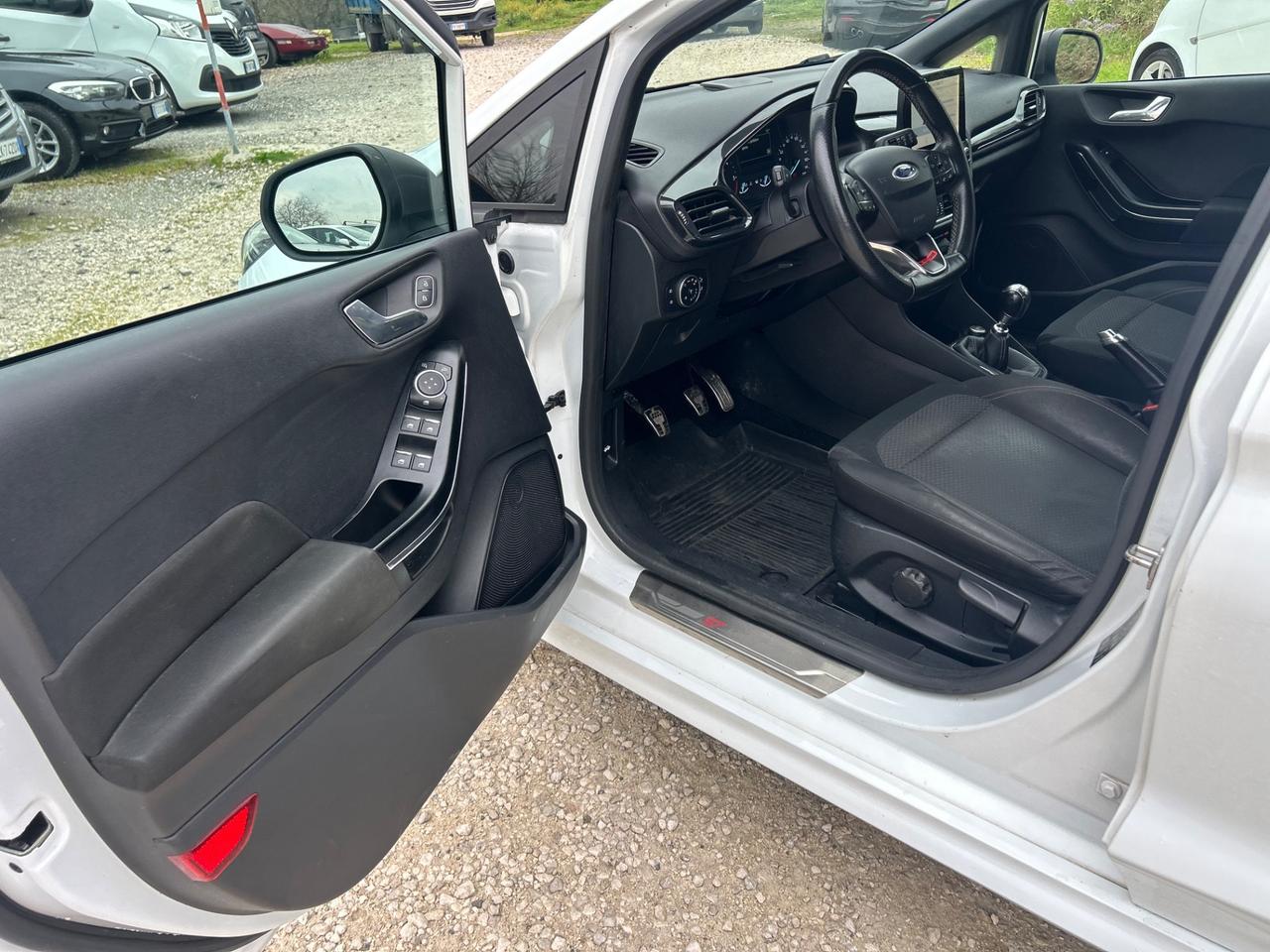 Ford Fiesta 1.5 TDCi 5 porte ST-Line neopatentati