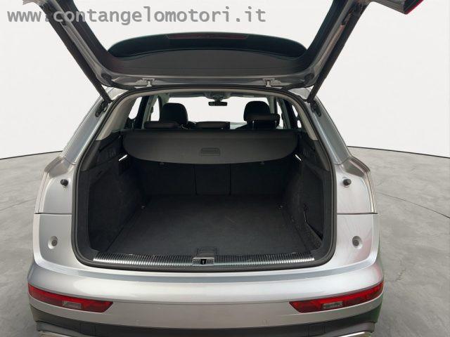 AUDI Q5 TDI quattro S tronic OFF ROAD Business Advanced