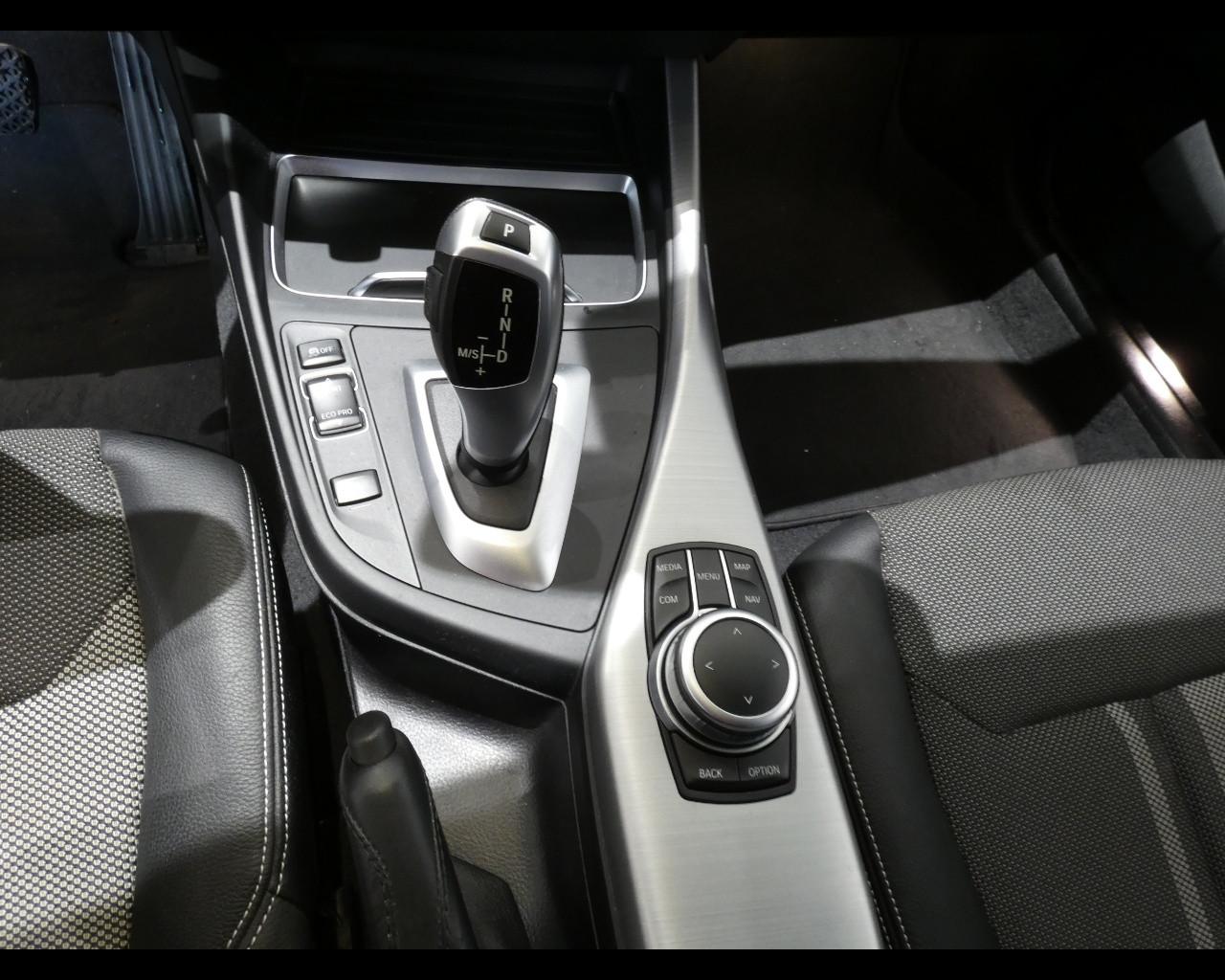 BMW Serie 1 (F20) - 118d 5p. Urban