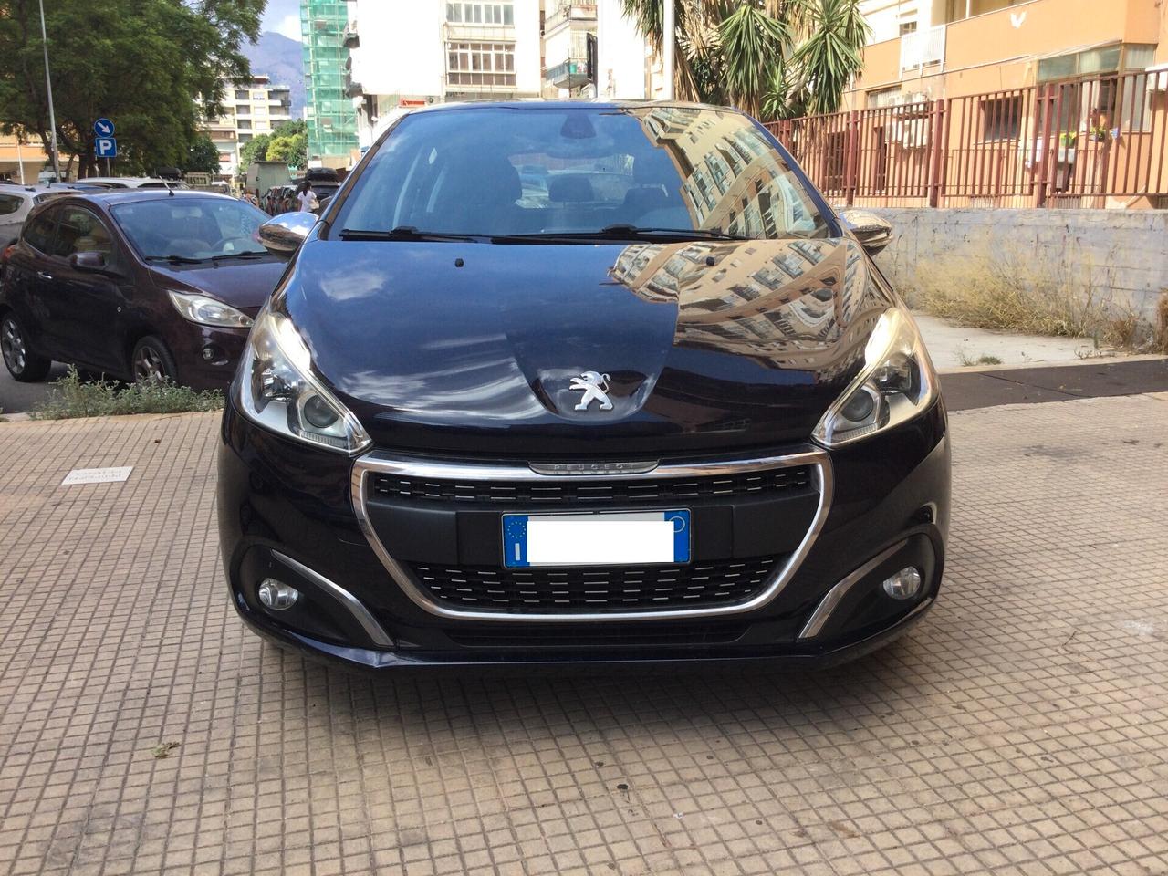 Peugeot 208 1.2 Allure 5 porte