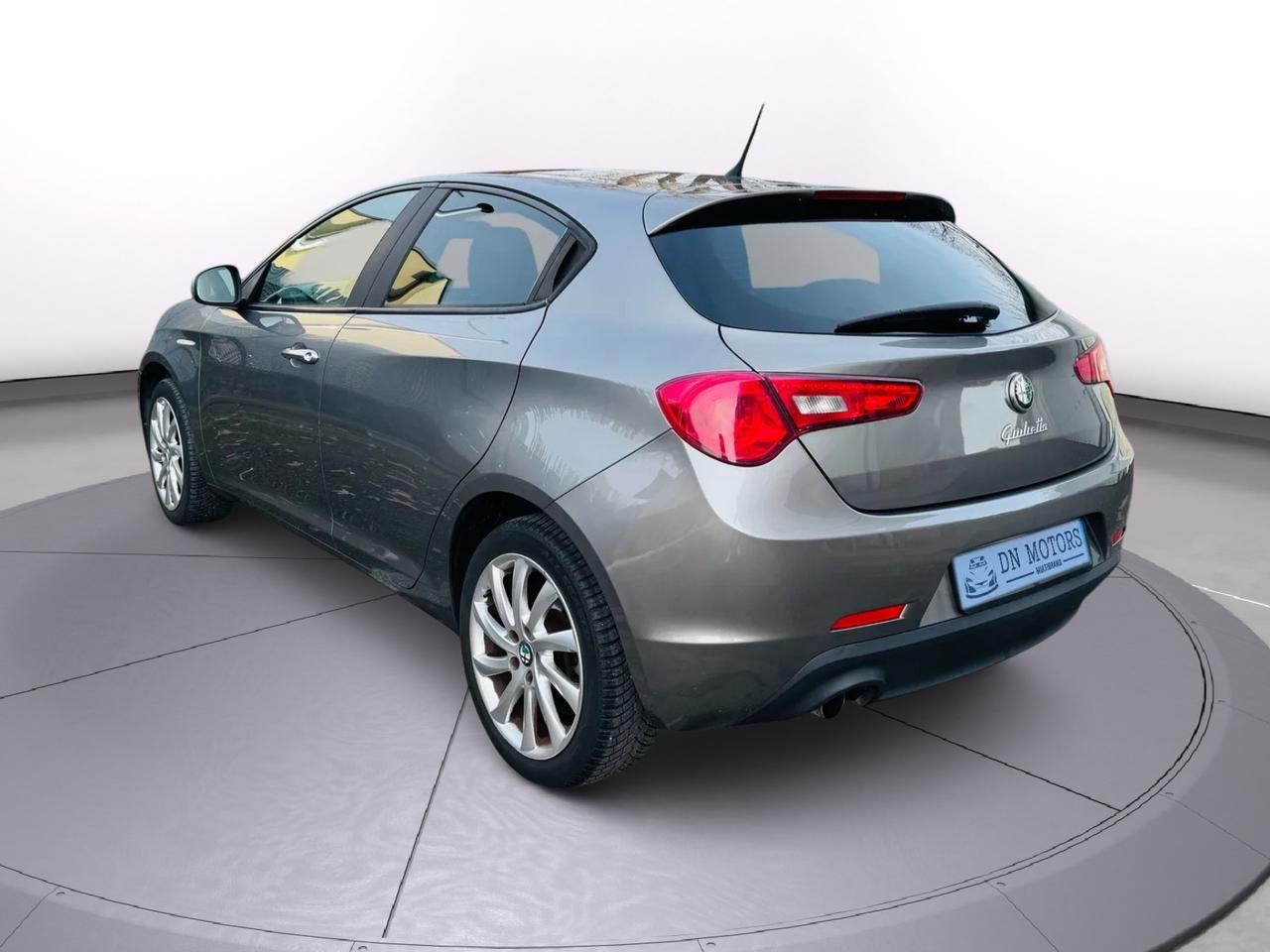 Alfa Romeo Giulietta 1.4 benzina/gpl 2014 neo patentati