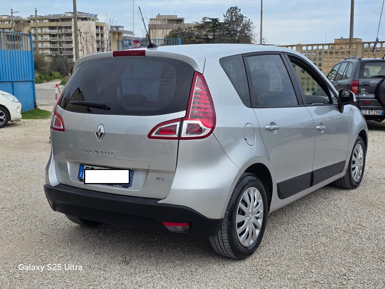 Renault Scénic X-Mod 1.5 dCi 110CV Luxe