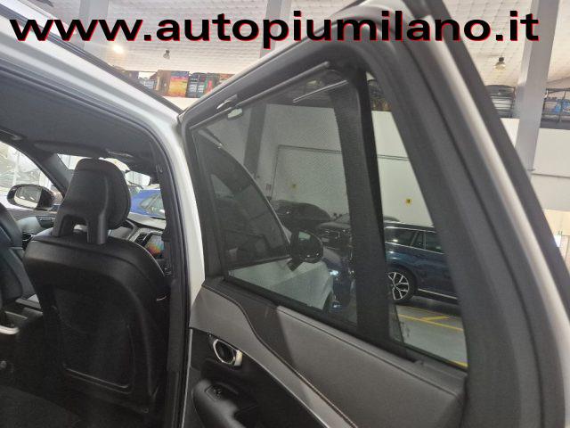 VOLVO XC90 B5 (d) AWD Geartronic 7 posti R-design