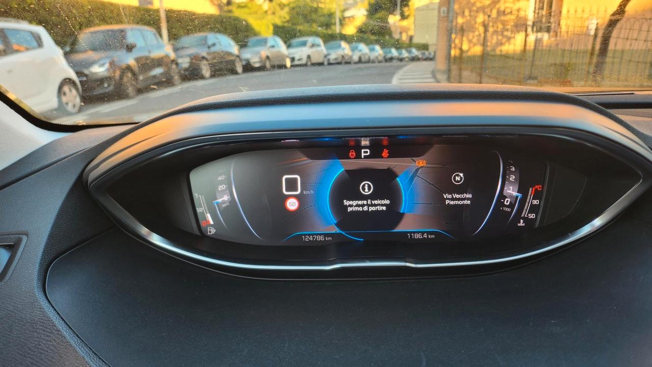 Peugeot 3008 BlueHDi 130 S&S Allure