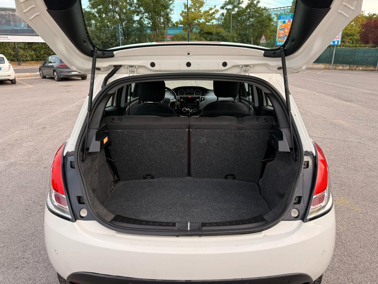 Lancia Ypsilon 2014 GARANZIA 12 MESI