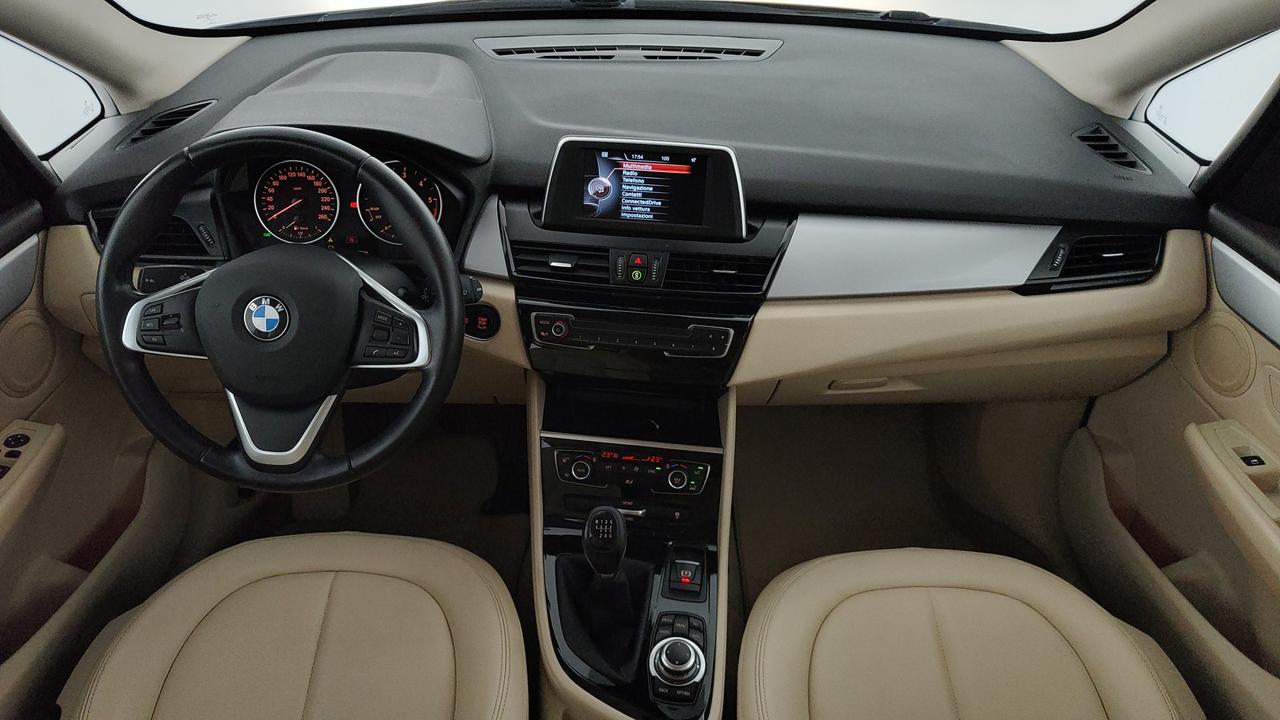 BMW 216d Active Tourer Luxury