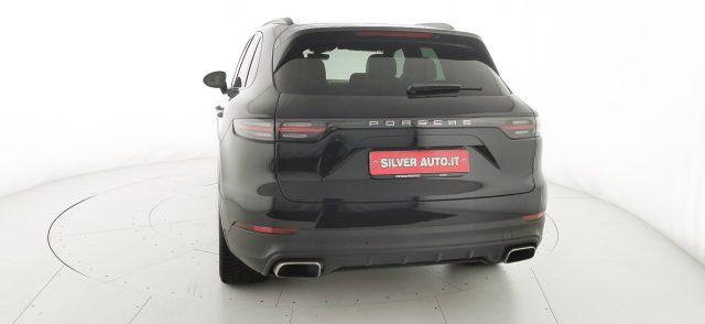 PORSCHE Cayenne 3.0 V6