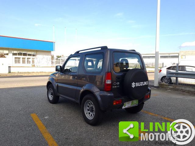 SUZUKI Jimny 1.3i 16V cat 4WD JLX