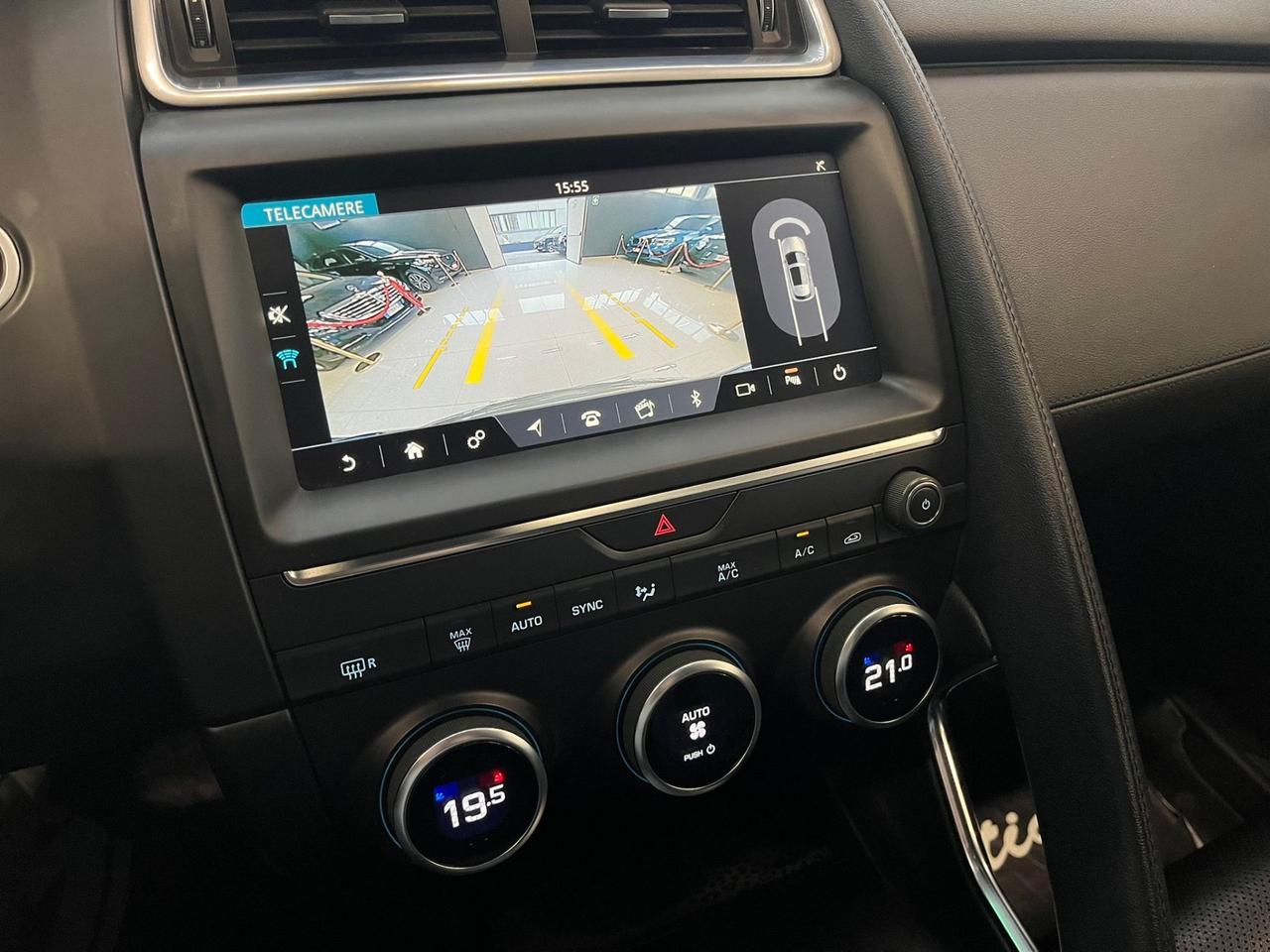 Jaguar E-Pace 2.0D 150 CV AWD R-Dynamic HSE