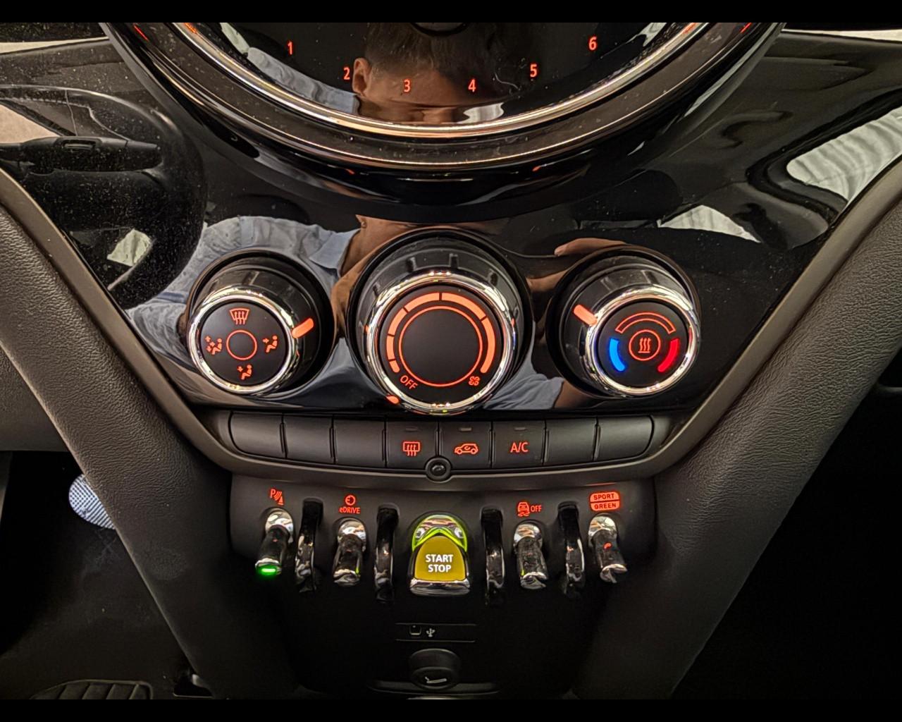 MINI Mini Countrym.(F60) - Mini 1.5 Cooper SE Hype Countryman ALL4 Automatica