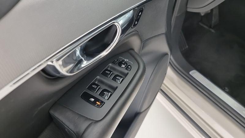 Volvo XC90 D5 AWD Geartronic Inscription