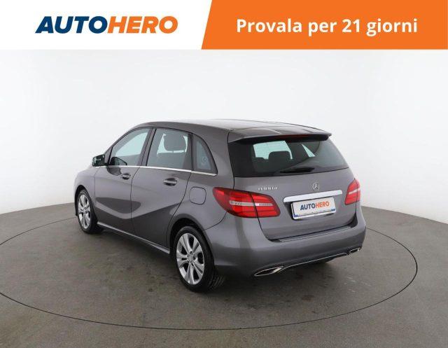 MERCEDES-BENZ B 180 d Sport