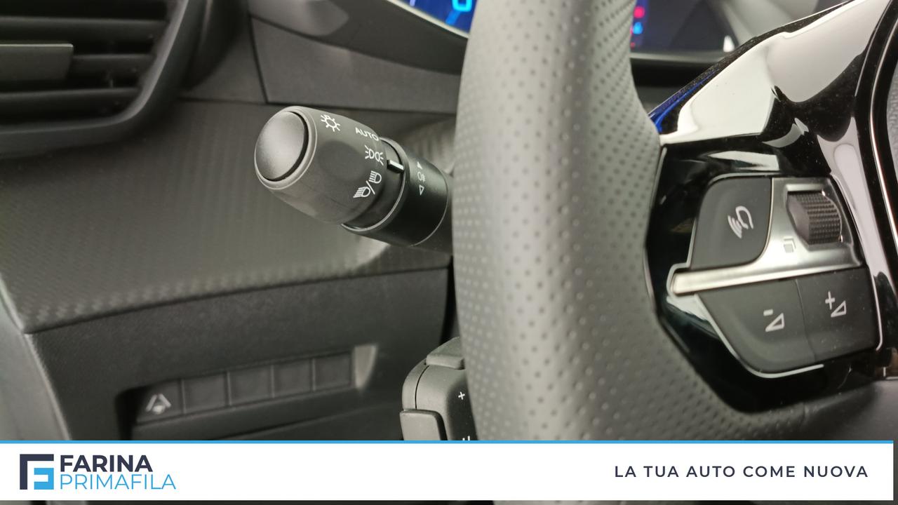 PEUGEOT 2008 1.2 hybrid GT 136cv e-dcs6