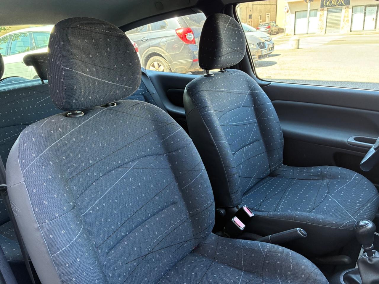 Renault Clio 1.2 3p 16v OK Neo Patentati