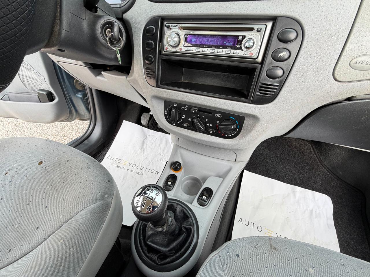 Citroen C3 1.1 benzina 60 cv 303.977 km unico proprietario